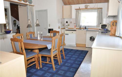 Three-bedroom Holiday Home In Broager