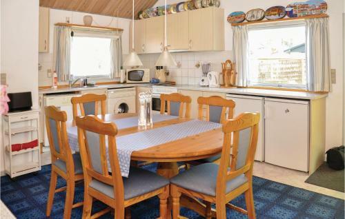 Three-bedroom Holiday Home In Broager