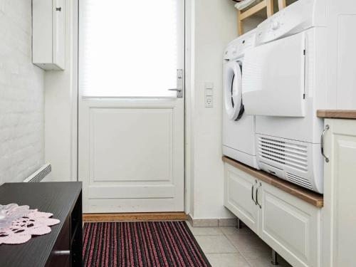 Holiday Home Avernak�vej