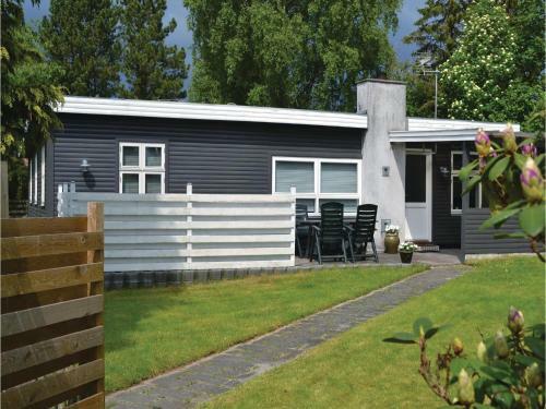 Holiday Home Allikevej Dronningm