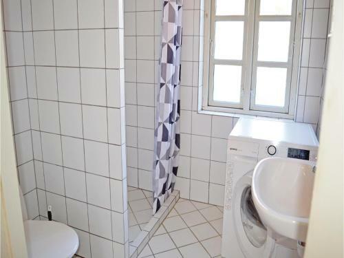 Holiday Home Villingeb�k Strandvej Dronningm�lle