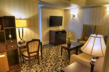 Hotel Gaslamp Plaza Suites