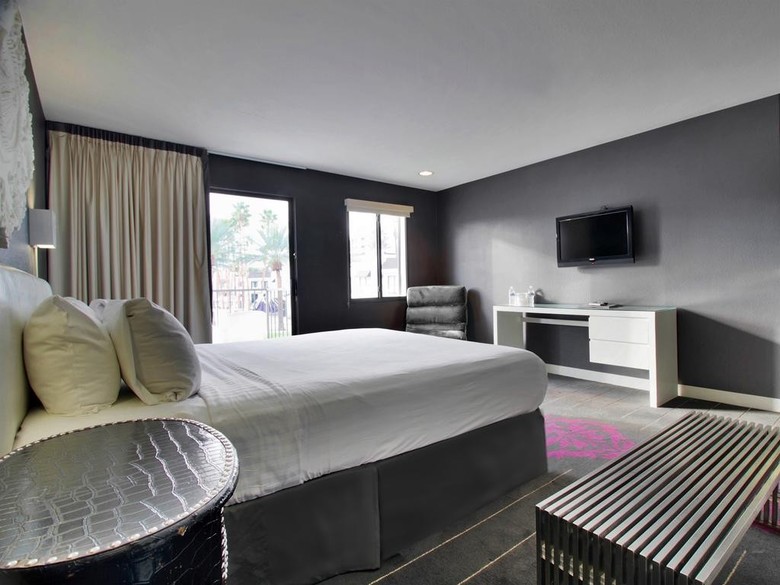 Hotel Serene, A Vegas Resort