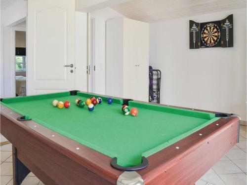 Eight-bedroom Holiday Home In Ebeltoft