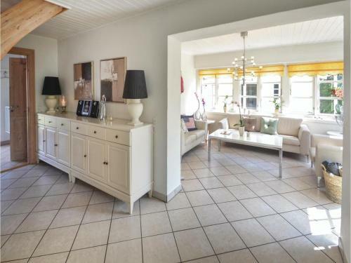 Eight-bedroom Holiday Home In Ebeltoft