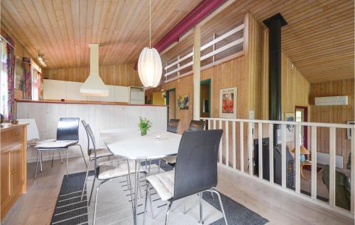 Holiday Home Kl�vervej Ebeltoft I