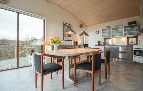 Four-bedroom Holiday Home In Ebeltoft