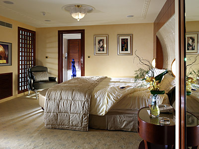 Four Seasons Hotel