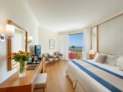 Hotel Constantinou Bros Athena Beach
