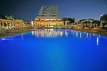 Hotel Vrissiana Beach(.)