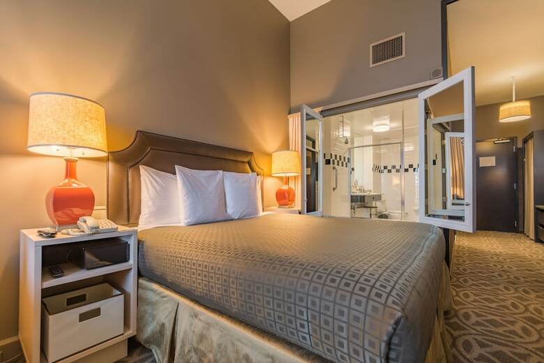 Proximity Hotel