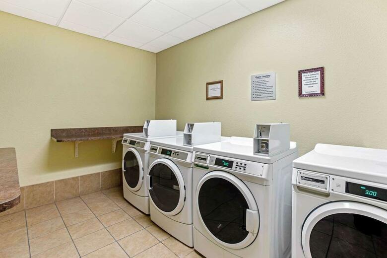 Hotel La Quinta Inn & Suites - Denver Gateway Park