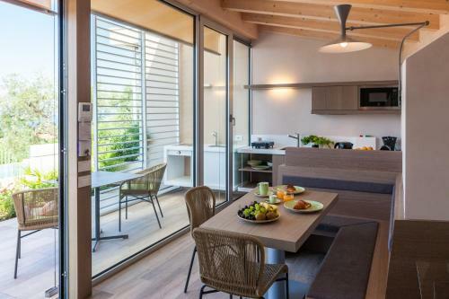 Bed & Breakfast San Colombano Suites