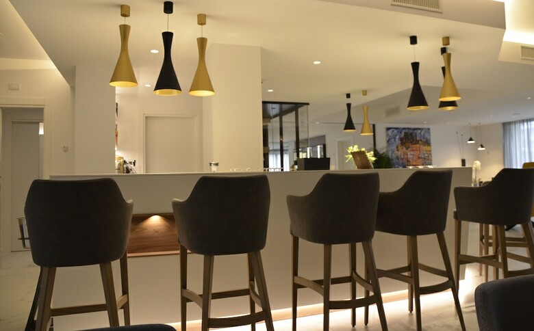 Solho Hotel