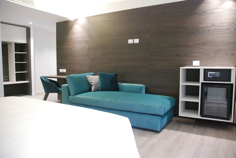Solho Hotel
