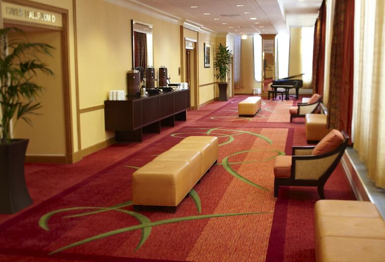 Renaissance Columbus Downtown Hotel