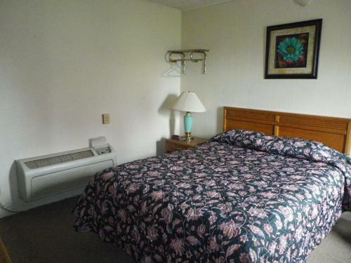 Red Rose Motel