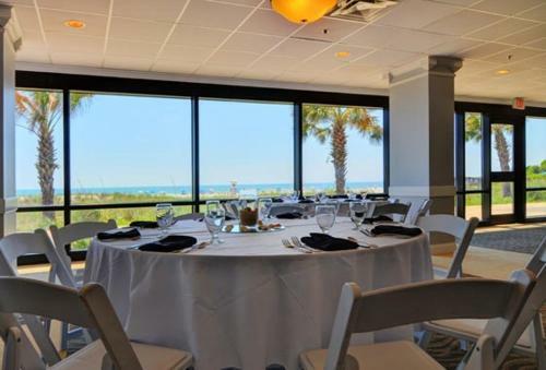 Hotel Shell Island Resort - All Oceanfront Suites