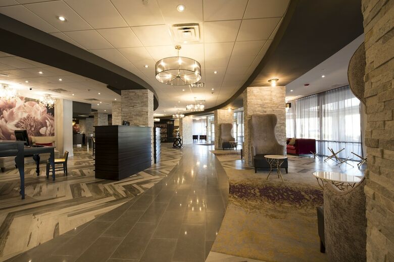 Crowne Plaza Saddle Brook, An Ihg Hotel
