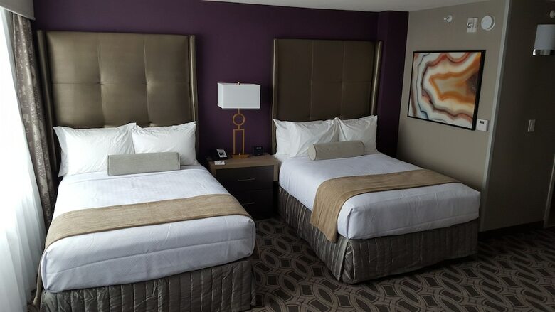 Crowne Plaza Saddle Brook, An Ihg Hotel