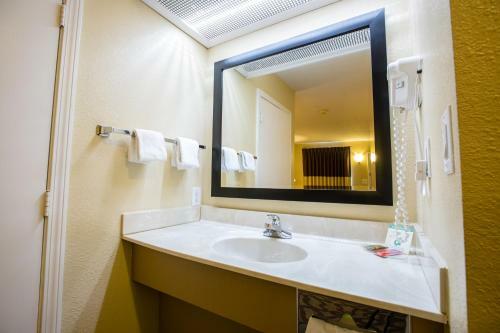Hotel Relax Inn Kuttawa