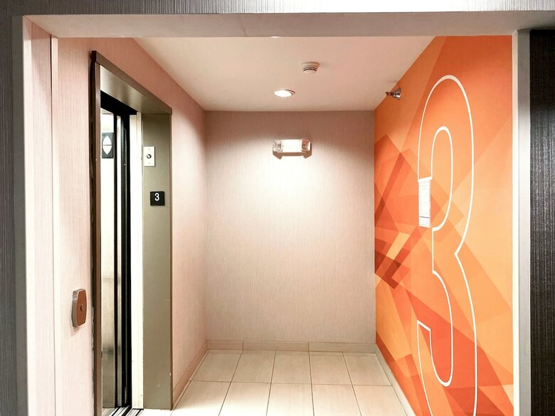 Holiday Inn Express Hotel & Suites Logansport