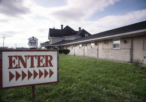 Rosemount Motel