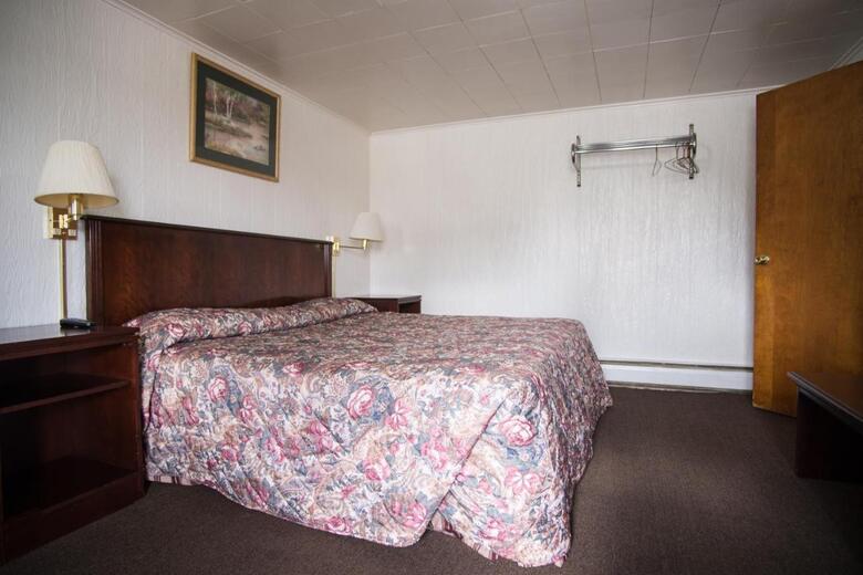 Rosemount Motel