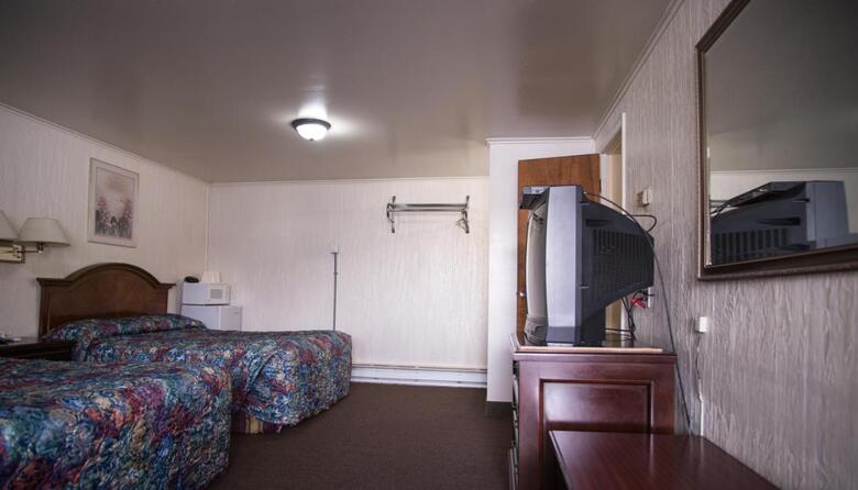 Rosemount Motel