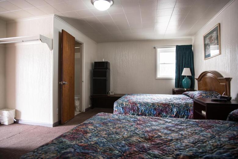 Rosemount Motel