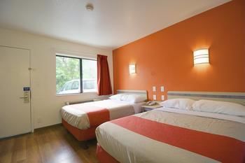 Motel 6 Lantana