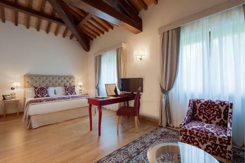 Hotel Borgo La Chiaracia Resort & Spa