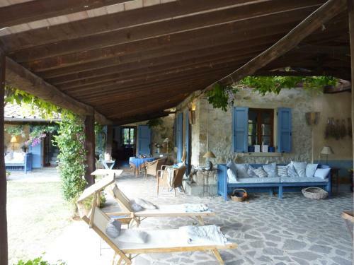 Castellina Marittima Villa Sleeps 10 Pool Wifi