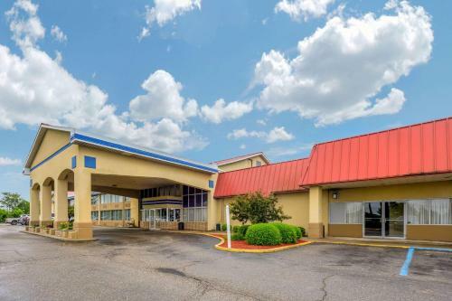 Hotel Econo Lodge Inn & Suites Triadelphia
