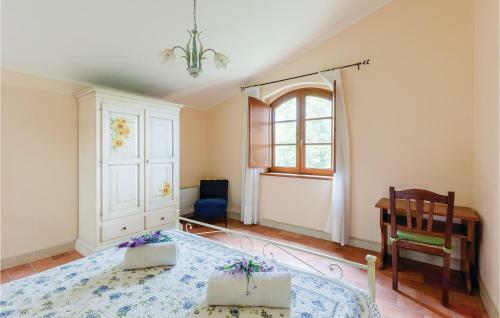 Nine-bedroom Holiday Home In Perugia -pg-