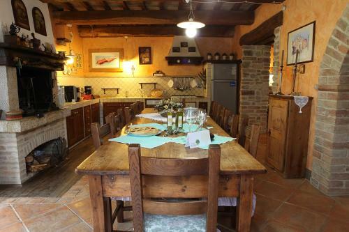 Collazzone Villa Sleeps 10 Pool Air Con Wifi