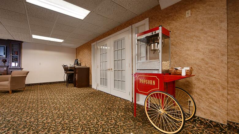 Hotel Best Western Huntington Mall Inn