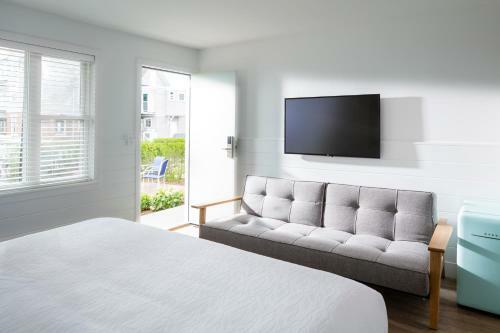 Ocean Rose Motel - Narragansett