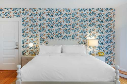 Ocean Rose Motel - Narragansett