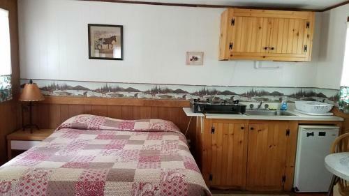Maple Lodge Cabins