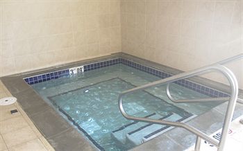 Astoria Hotel & Suites