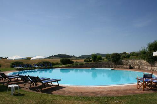 Radi Apartment Sleeps 2 T241456