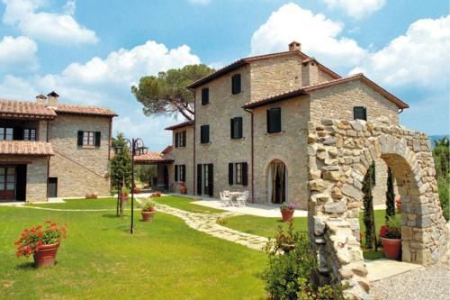 Le Casine-perignano-spinelli Apartment Pool T490370