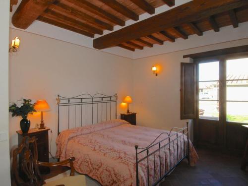 Spacious Villa In Cortona Tuscany With Swimming Pool