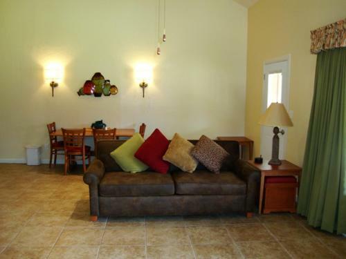 Hotel Roundhouse Resort, A Vri Resort