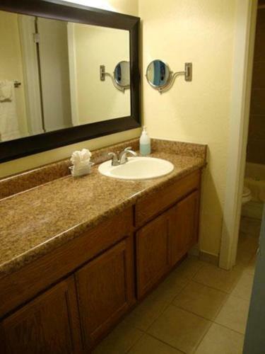 Hotel Roundhouse Resort, A Vri Resort