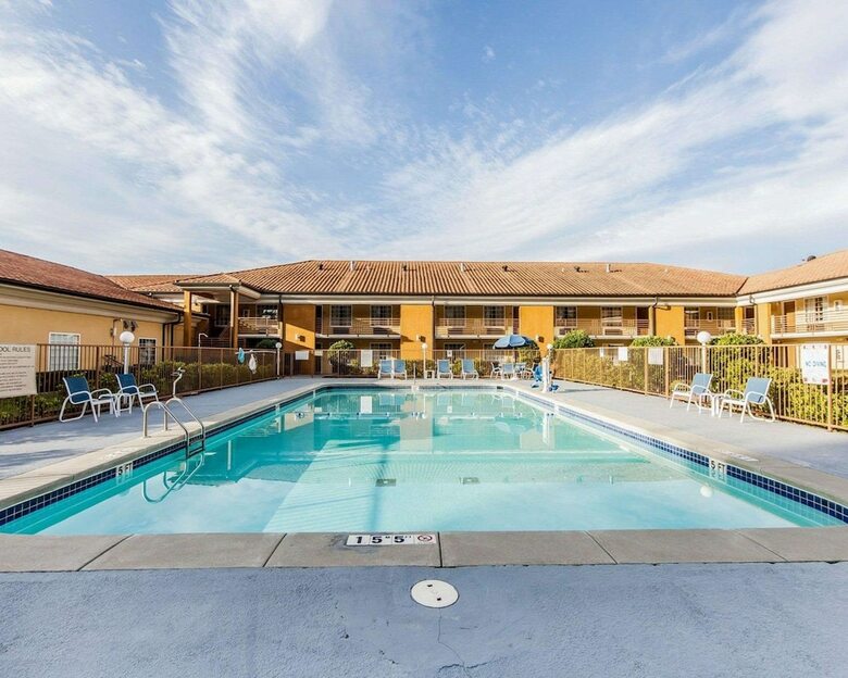 Hotel Quality Inn & Suites Bremen