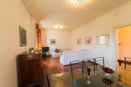 Villa Desenzanoloft Palm Garda Beach