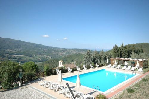 Dicomano Apartment Sleeps 6 Pool