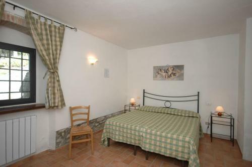 Dicomano Apartment Sleeps 6 Pool
